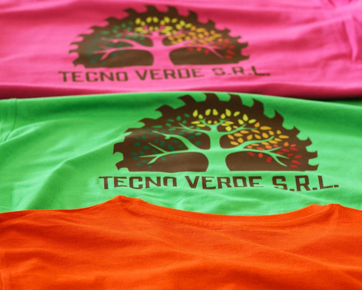 TECNO VERDE: Divise da lavoro personalizzate che uniscono comfort, resistenza e identità