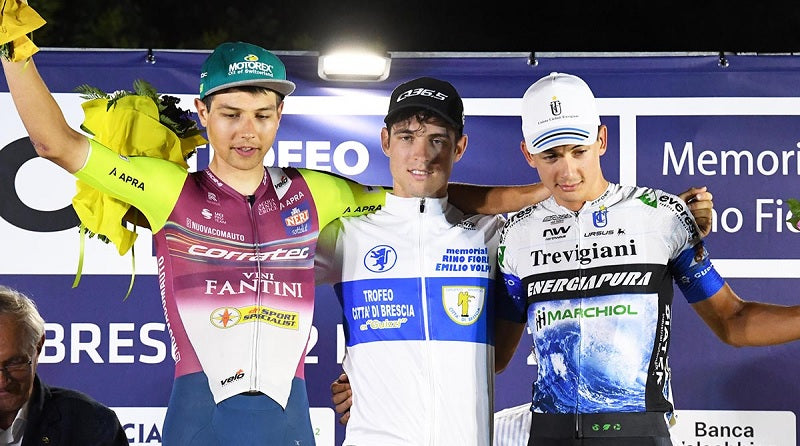 ZIPPOPIU.it al Trofeo Città di Brescia 2025 — Racconto di una grande notte di ciclismo