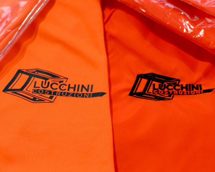 LUCCHINI COSTRUZIONI: alta visibilità e comfort con l’abbigliamento tecnico