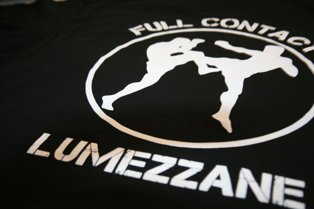 FULL CONTACT LUMEZZANE: Magliette personalizzate, performance e stile per gli atleti di kickboxing