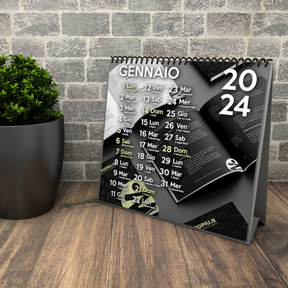 Personalized Desk and Wall Calendars