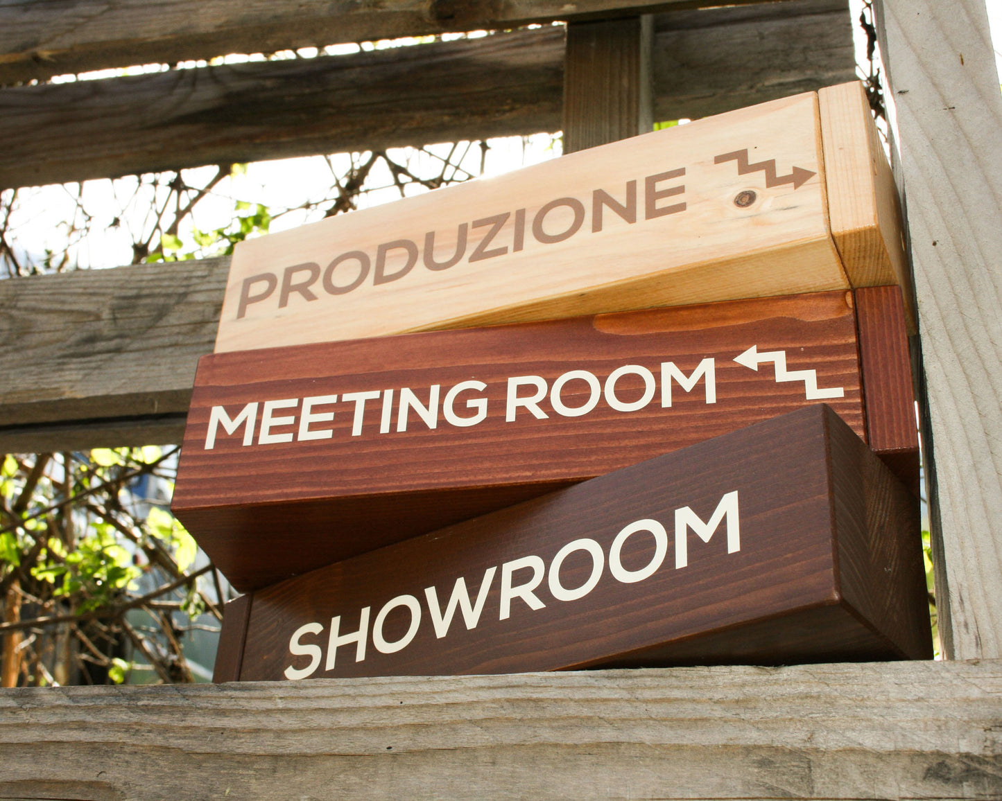 Placas de empresa de madera personalizables - Ecológicas y Made in Italy