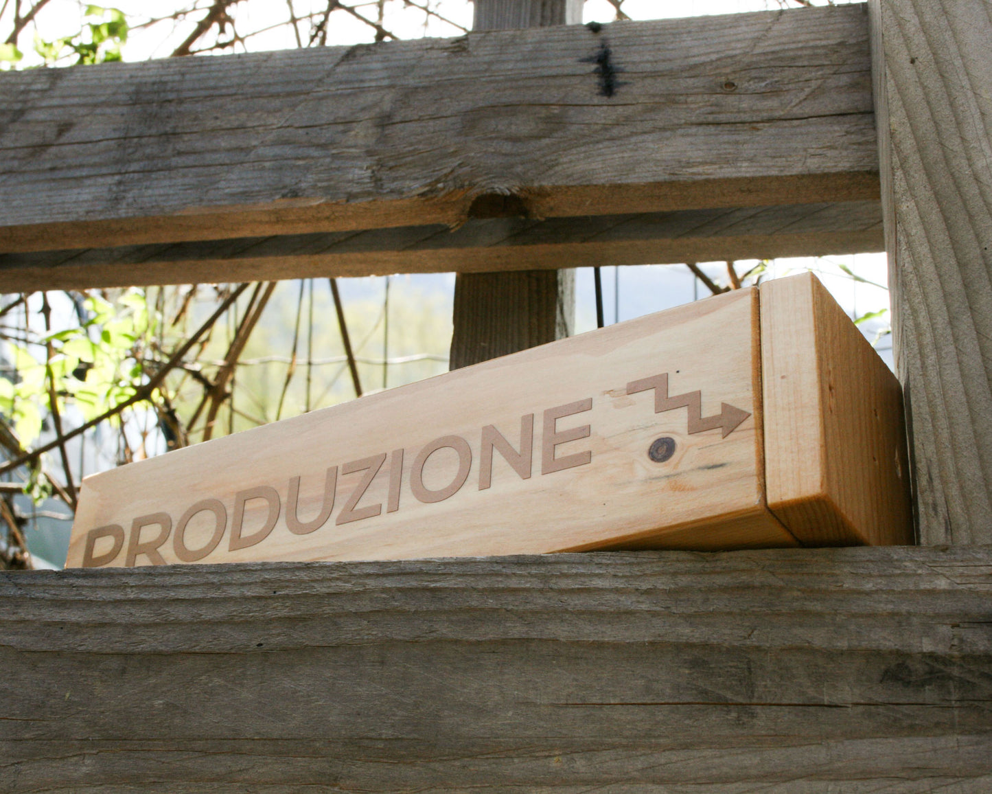 Placas de empresa de madera personalizables - Ecológicas y Made in Italy