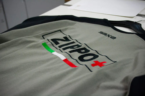 Ricamo su abbigliamento personalizzato