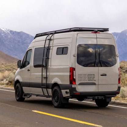 Aufkleber mit individuellen Koordinaten für Wohnmobile und Vans